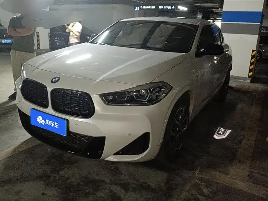 BMW X2 — фото 1