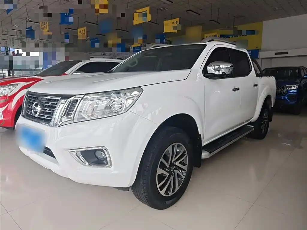 Nissan Navara — фото 1