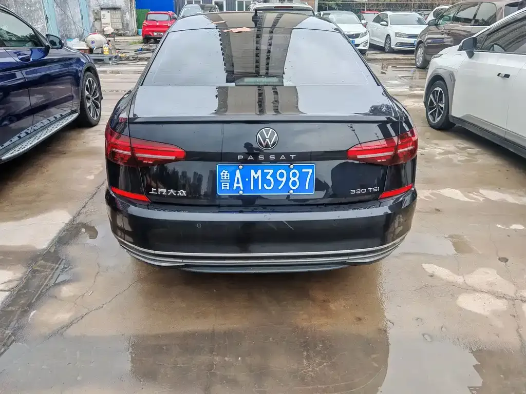Volkswagen Passat — фото 5