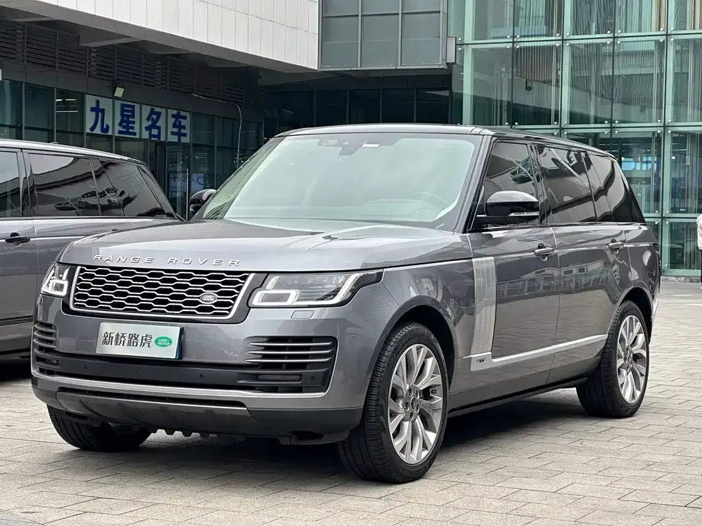 Land Rover Range Rover — фото 1