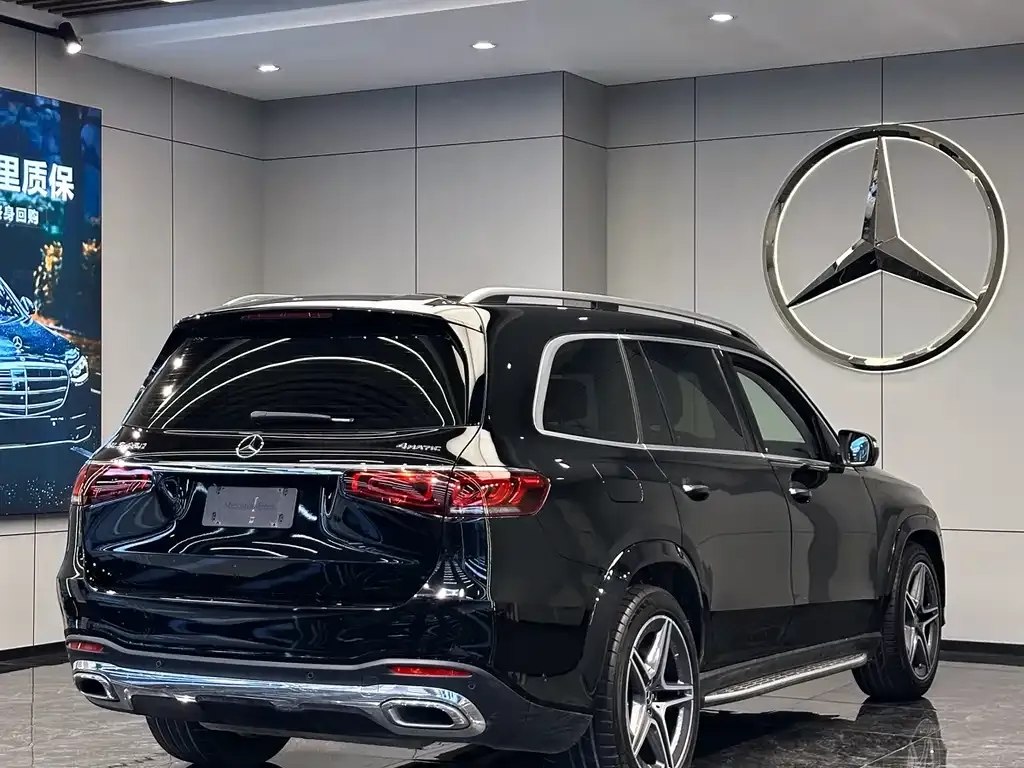 Mercedes-Benz GLS — фото 7