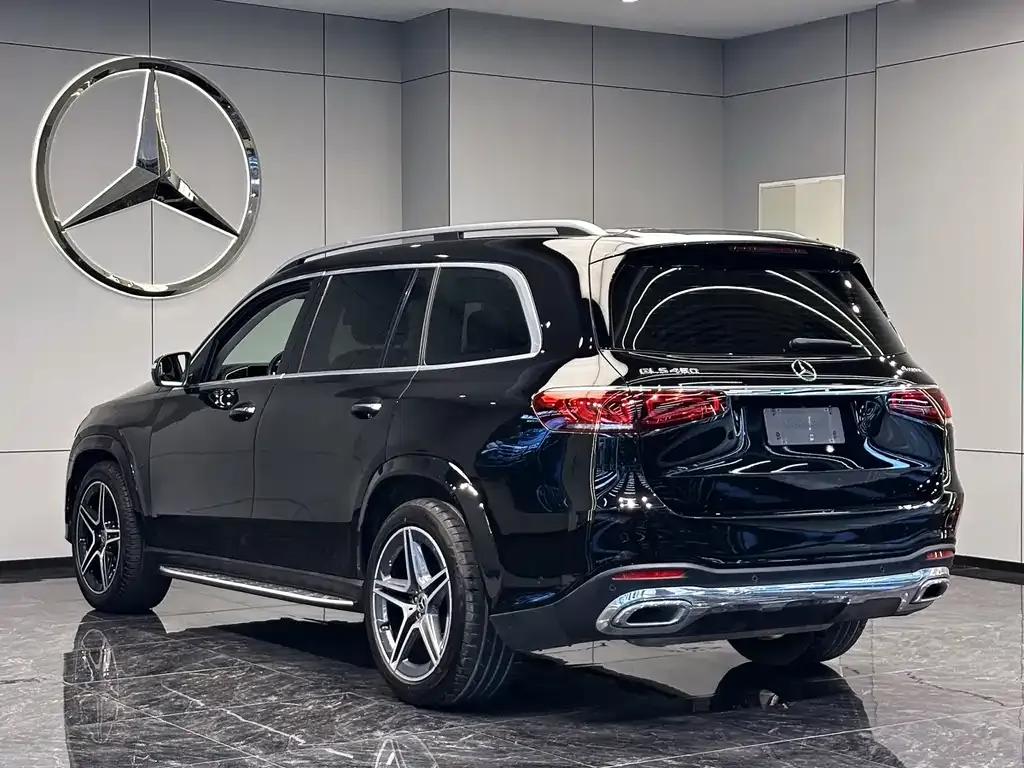 Mercedes-Benz GLS — фото 9