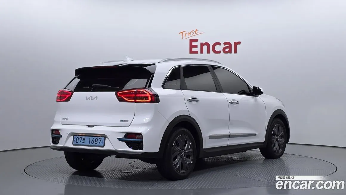 Kia Niro — фото 2