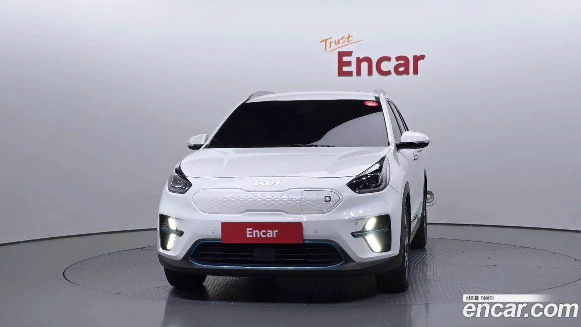 Kia Niro — фото 3