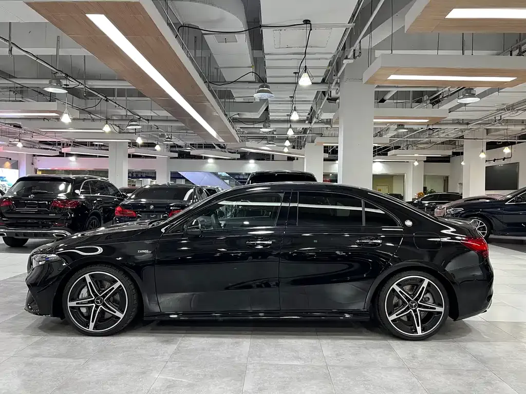 Mercedes-Benz A-Class AMG — фото 4