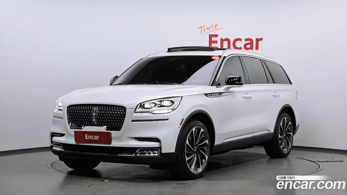 Lincoln Aviator — фото 1