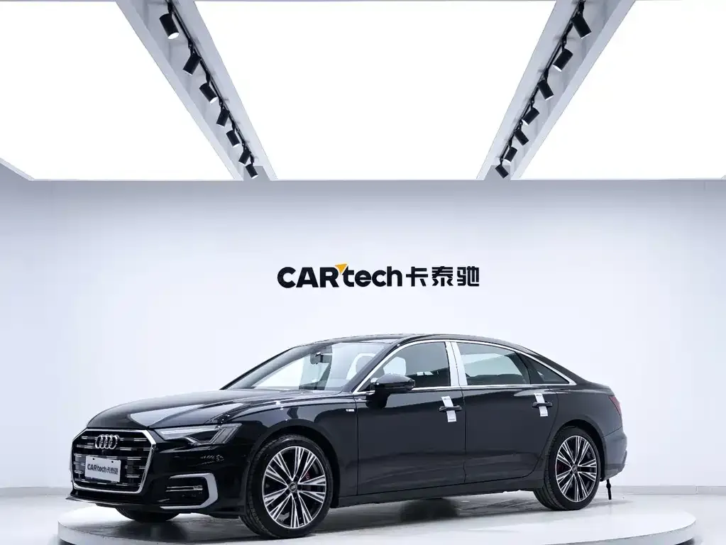 Audi A6L — фото 1
