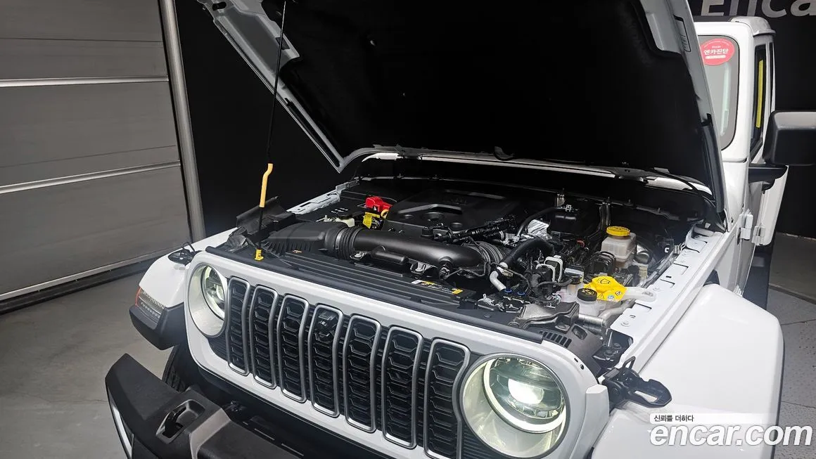 Jeep Wrangler — фото 6