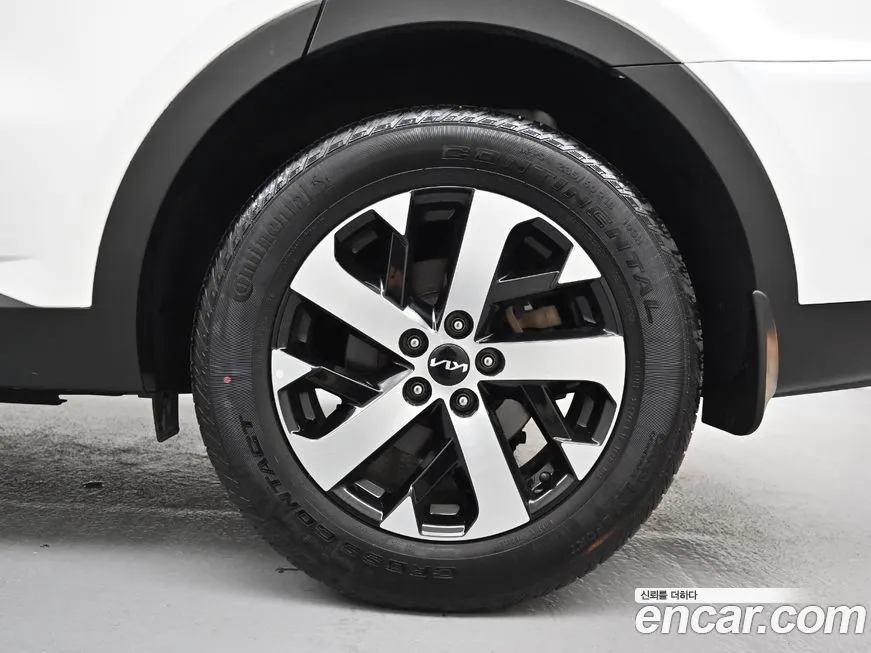 Kia Sorento — фото 5