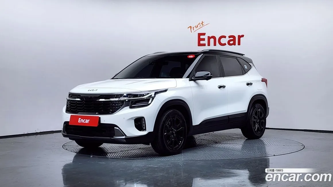 Kia Seltos — фото 1
