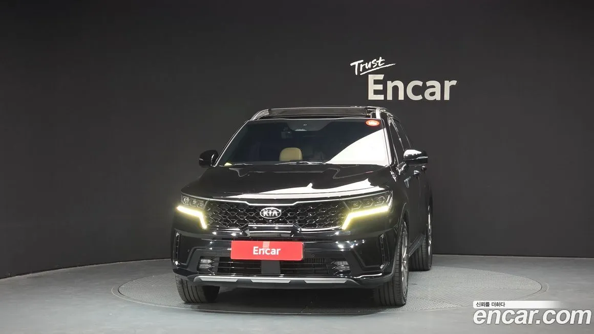 Kia Sorento — фото 3