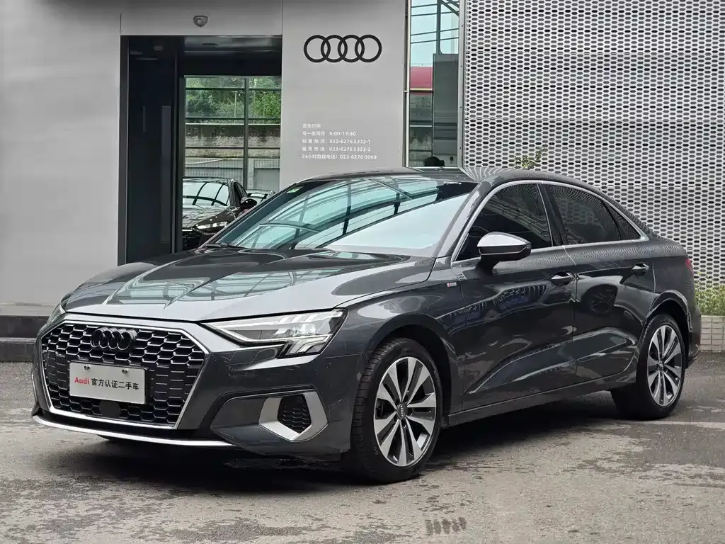 Audi A3 — фото 1