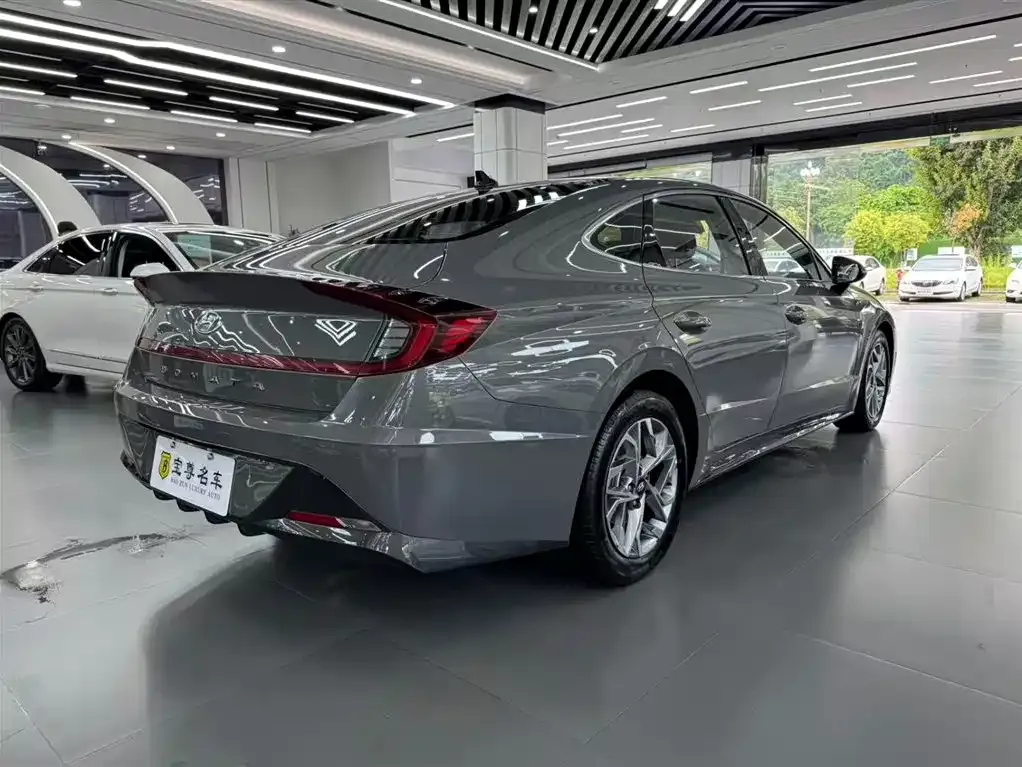 Hyundai Sonata — фото 5