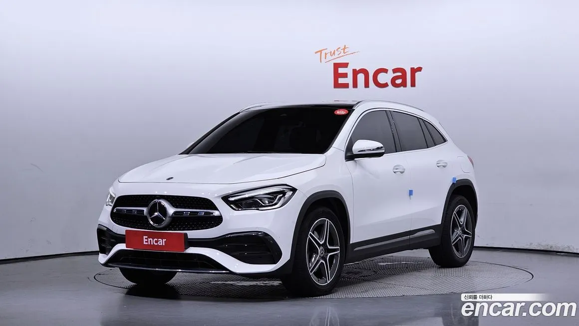 Mercedes-Benz GLA-Class — фото 1