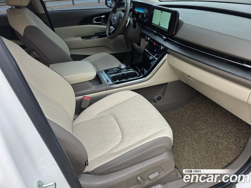 Kia Carnival — фото 10