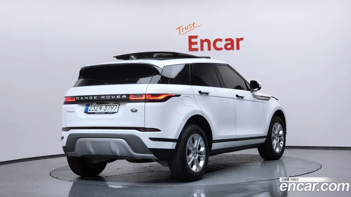 Land Rover Range Rover Evoque — фото 2
