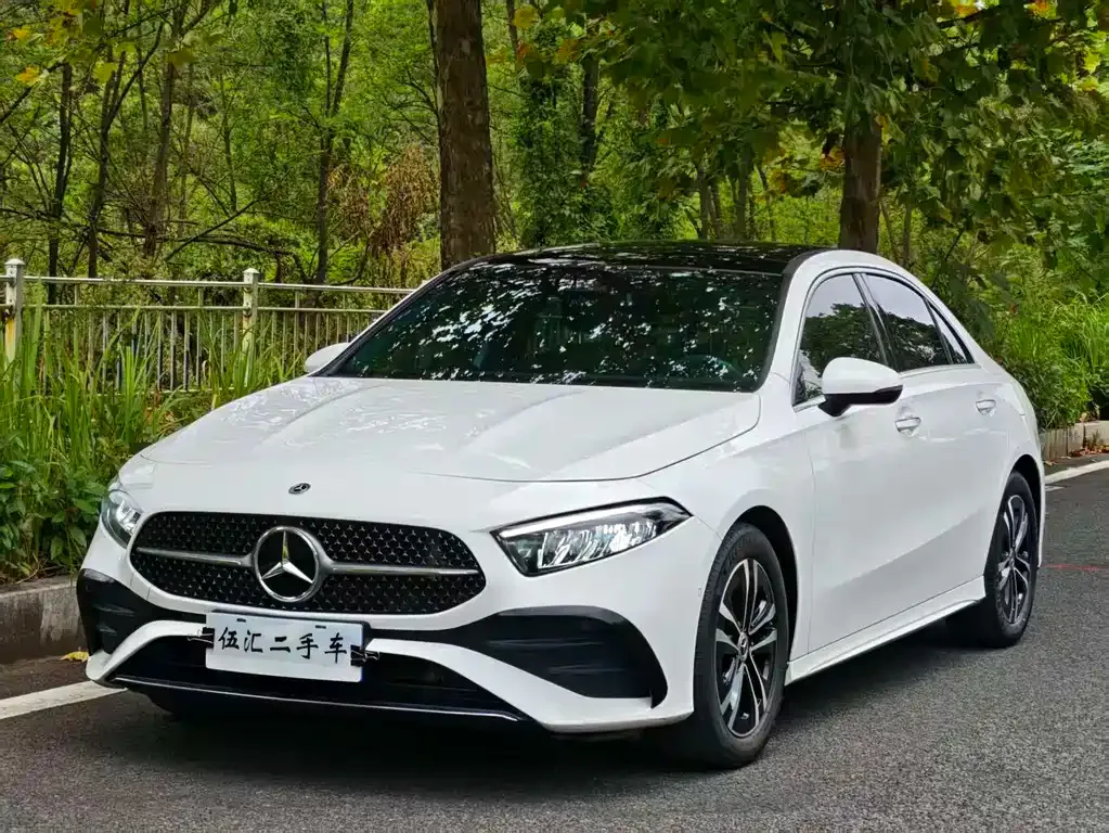Mercedes-Benz A-Class — фото 1