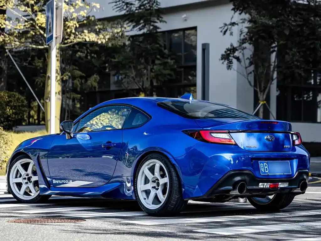 Subaru BRZ — фото 3