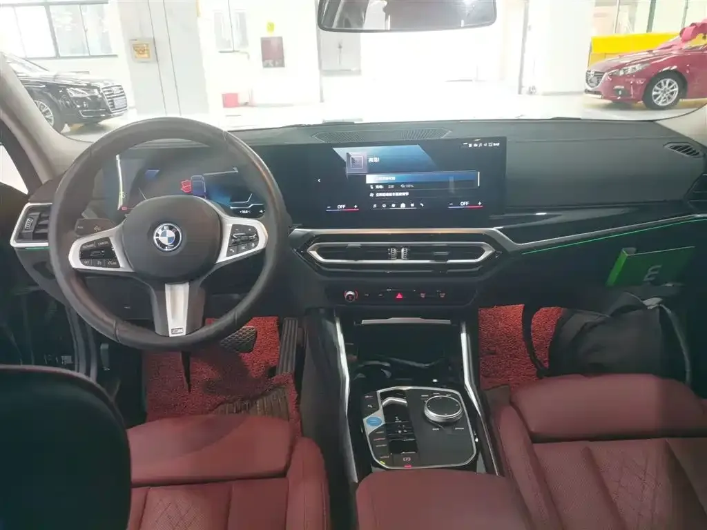 BMW i3 — фото 10