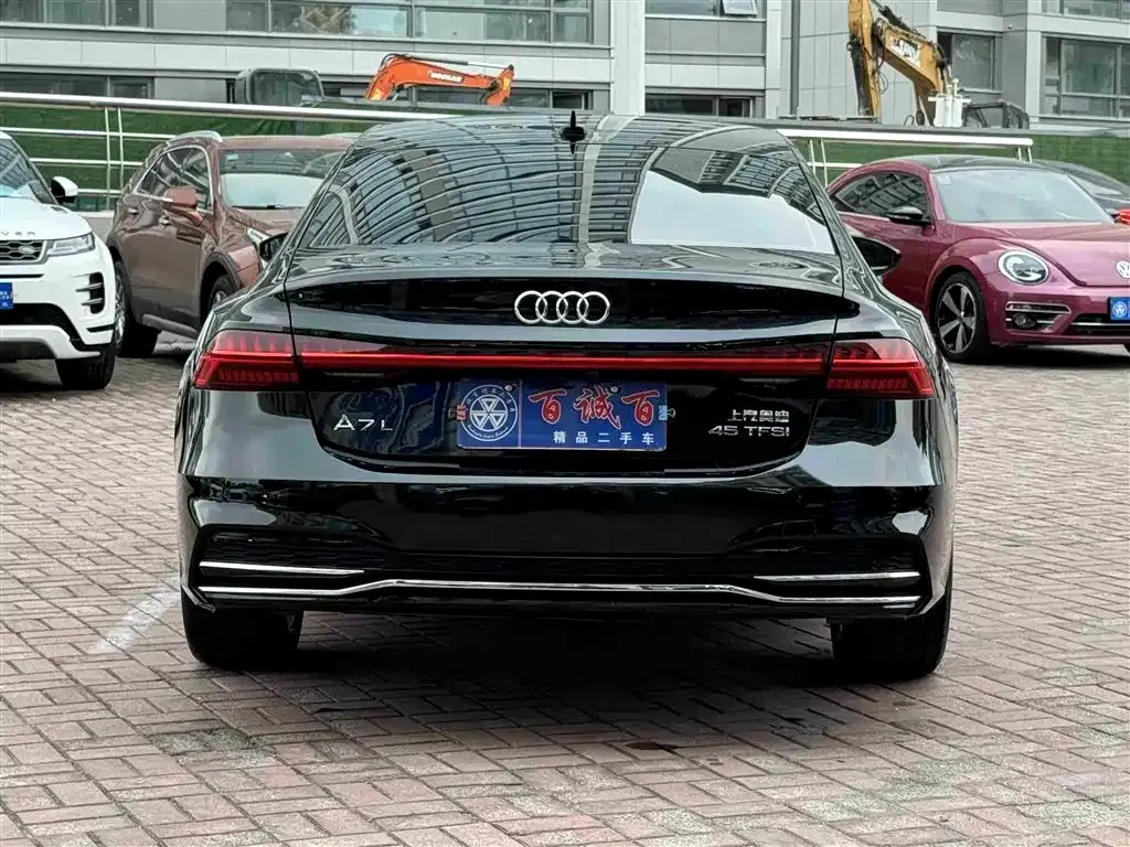 Audi A7L — фото 6