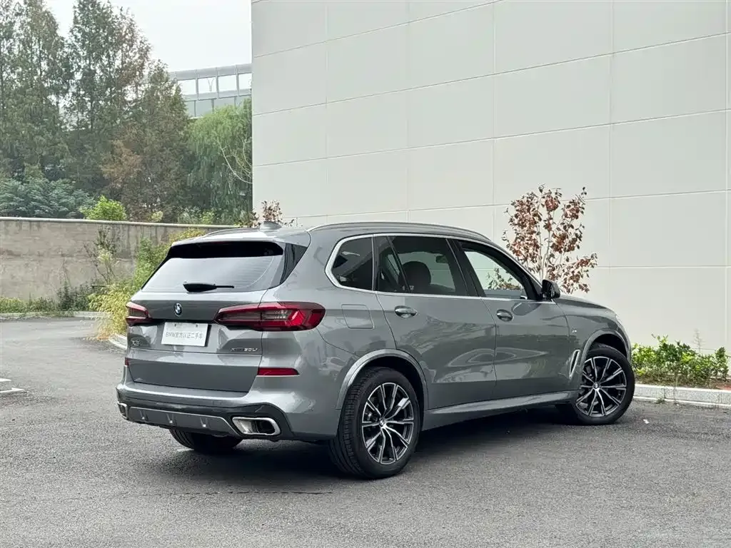 BMW X5 — фото 2