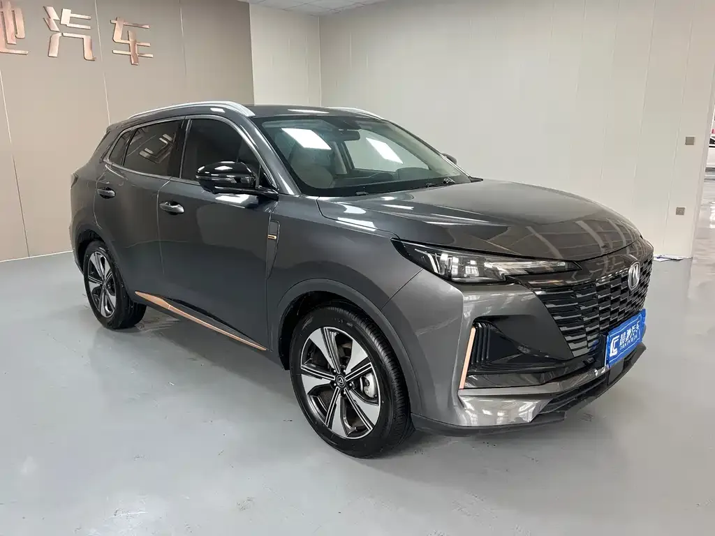 Changan CS55PLUS — фото 3