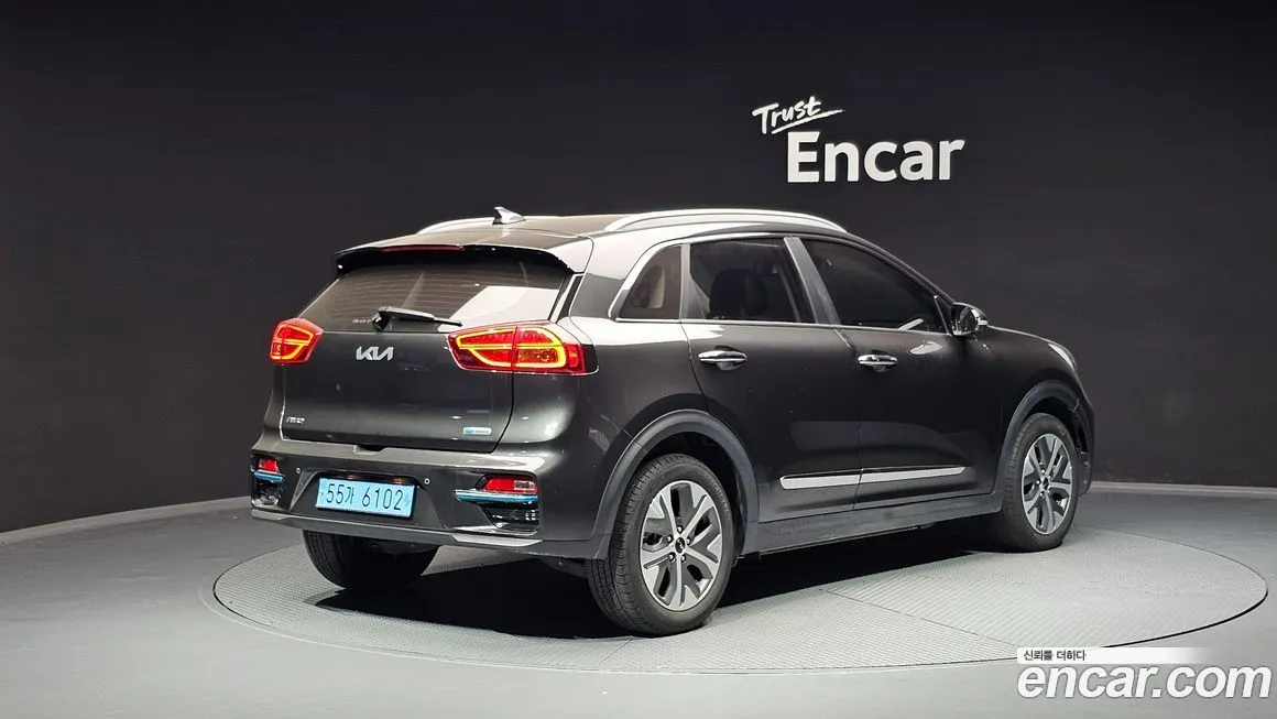 Kia Niro — фото 2