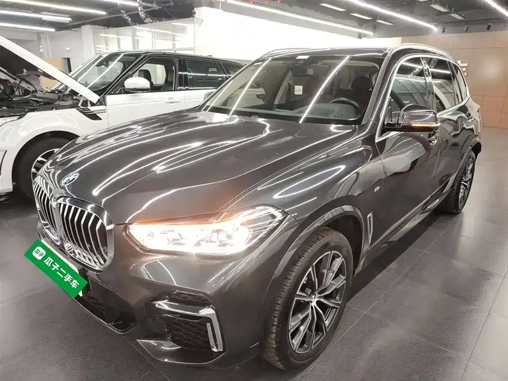 BMW X5 — фото 1