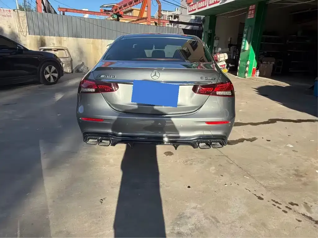 Mercedes-Benz E-Class AMG — фото 4