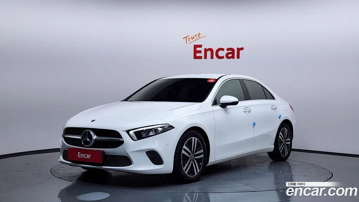 Mercedes-Benz A-Class — фото 1