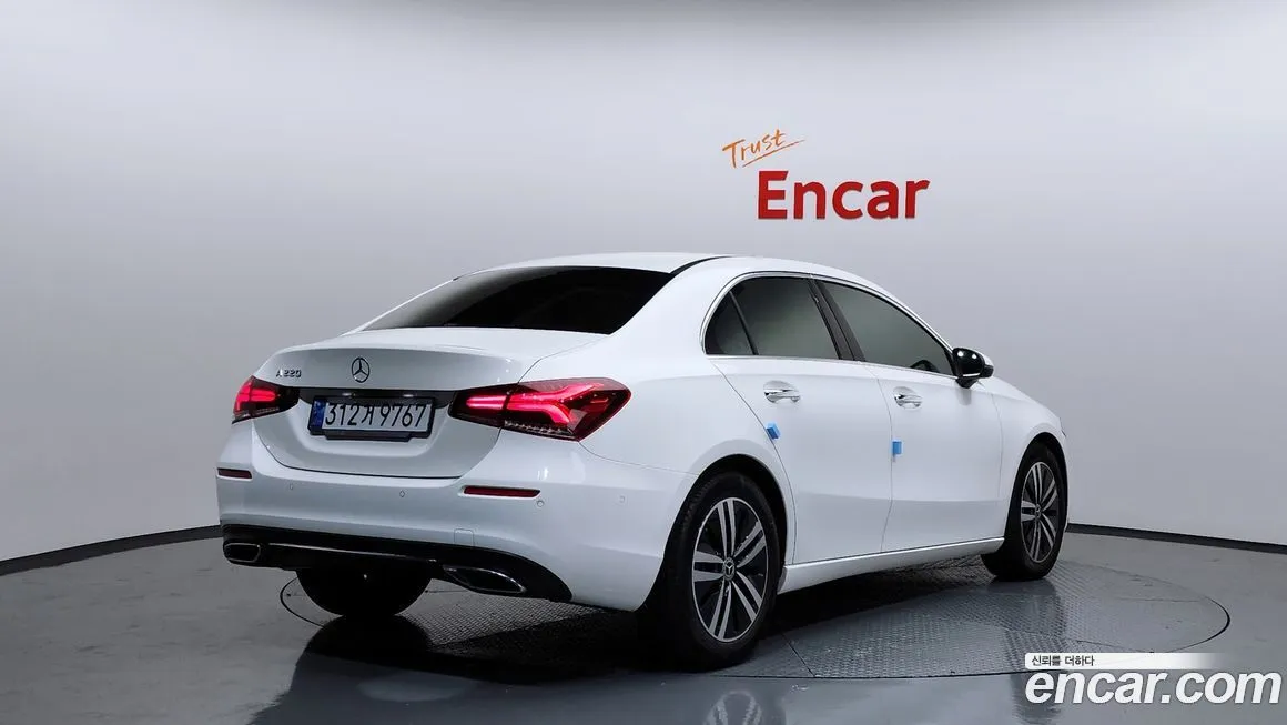 Mercedes-Benz A-Class — фото 2