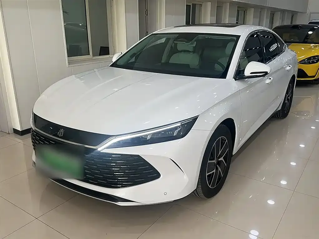 BYD Qin L — фото 1