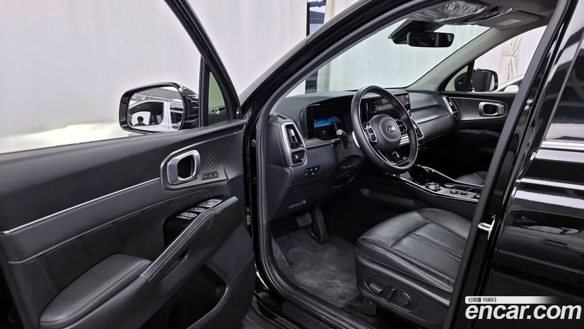 Kia Sorento — фото 10