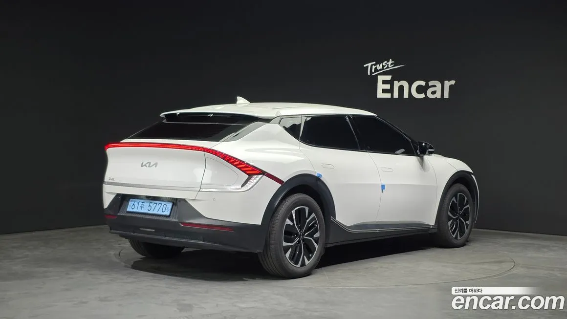 Kia EV6 — фото 2