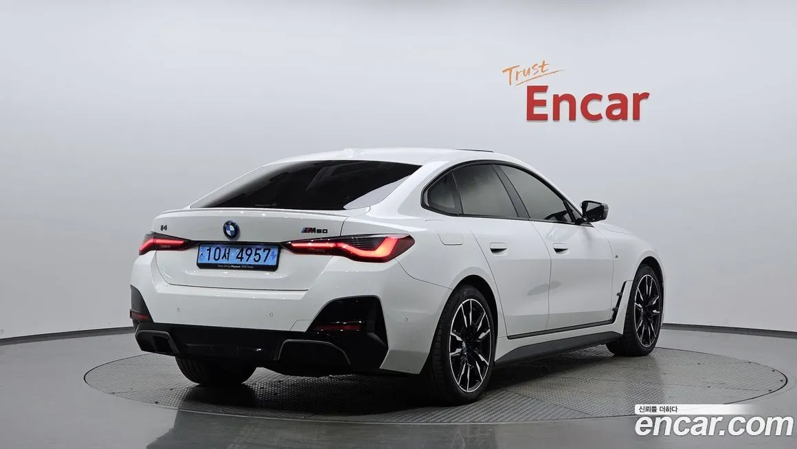BMW i4 — фото 2