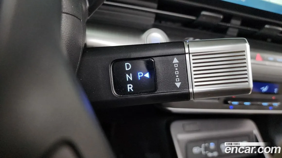 Hyundai Kona — фото 9