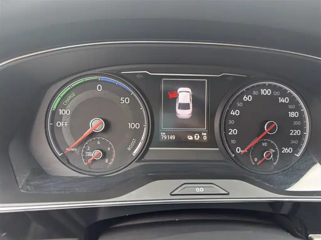 Volkswagen Passat New Energy — фото 4
