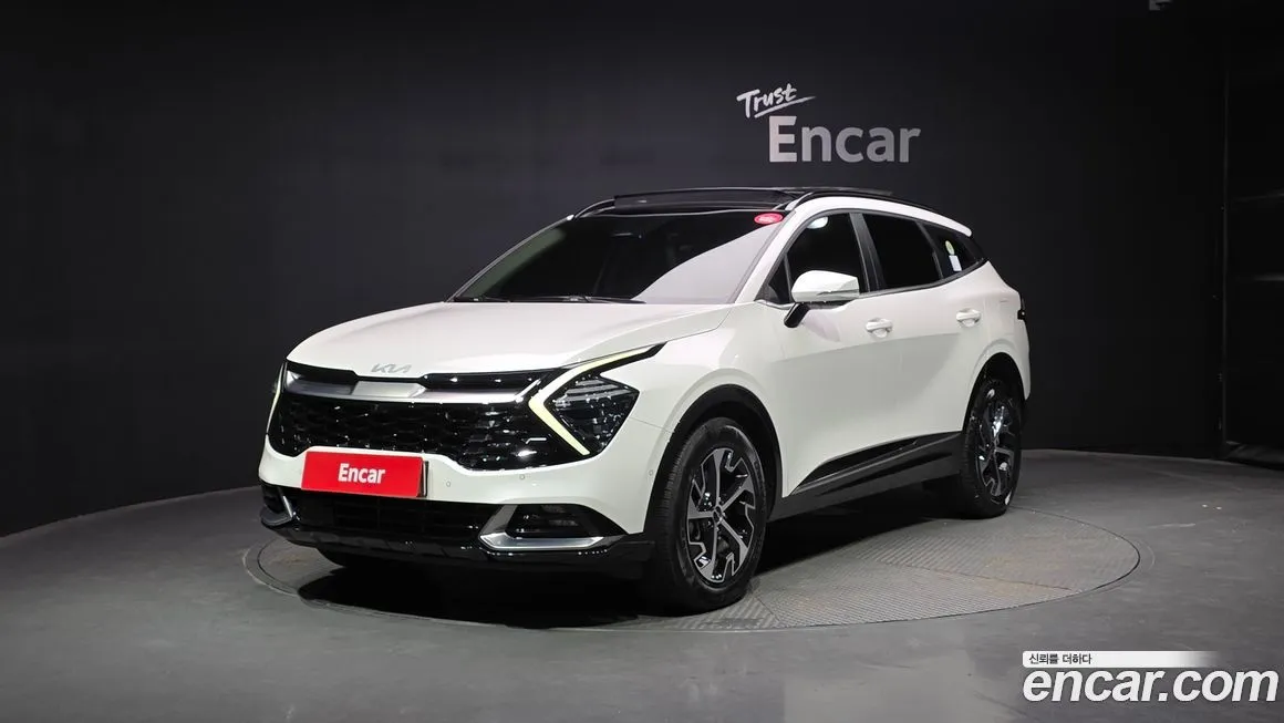 Kia Sportage — фото 1