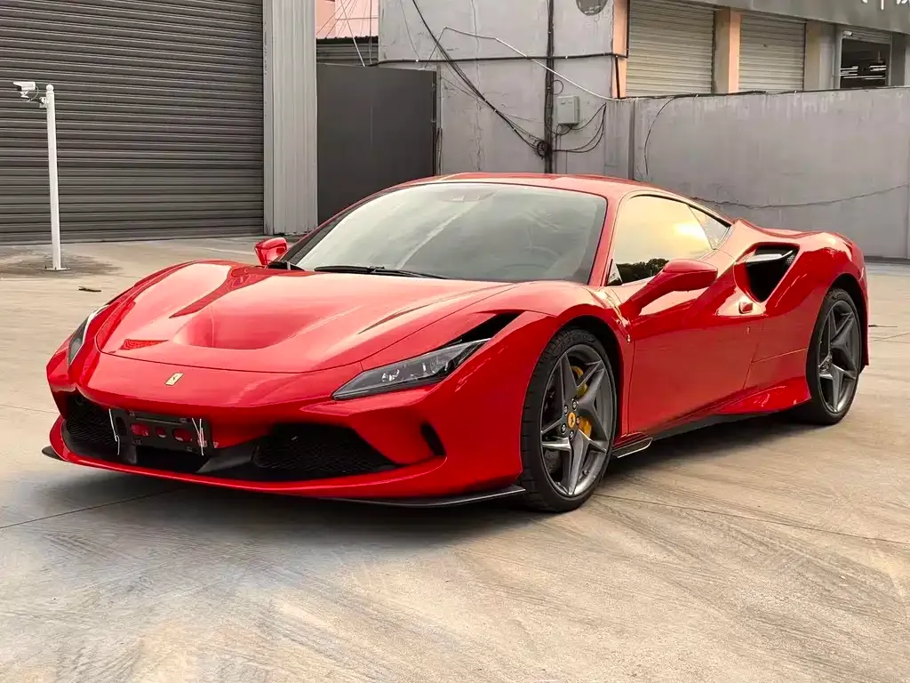Ferrari F8 — фото 1