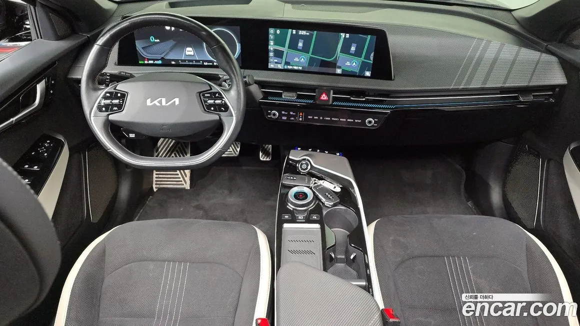 Kia EV6 — фото 7