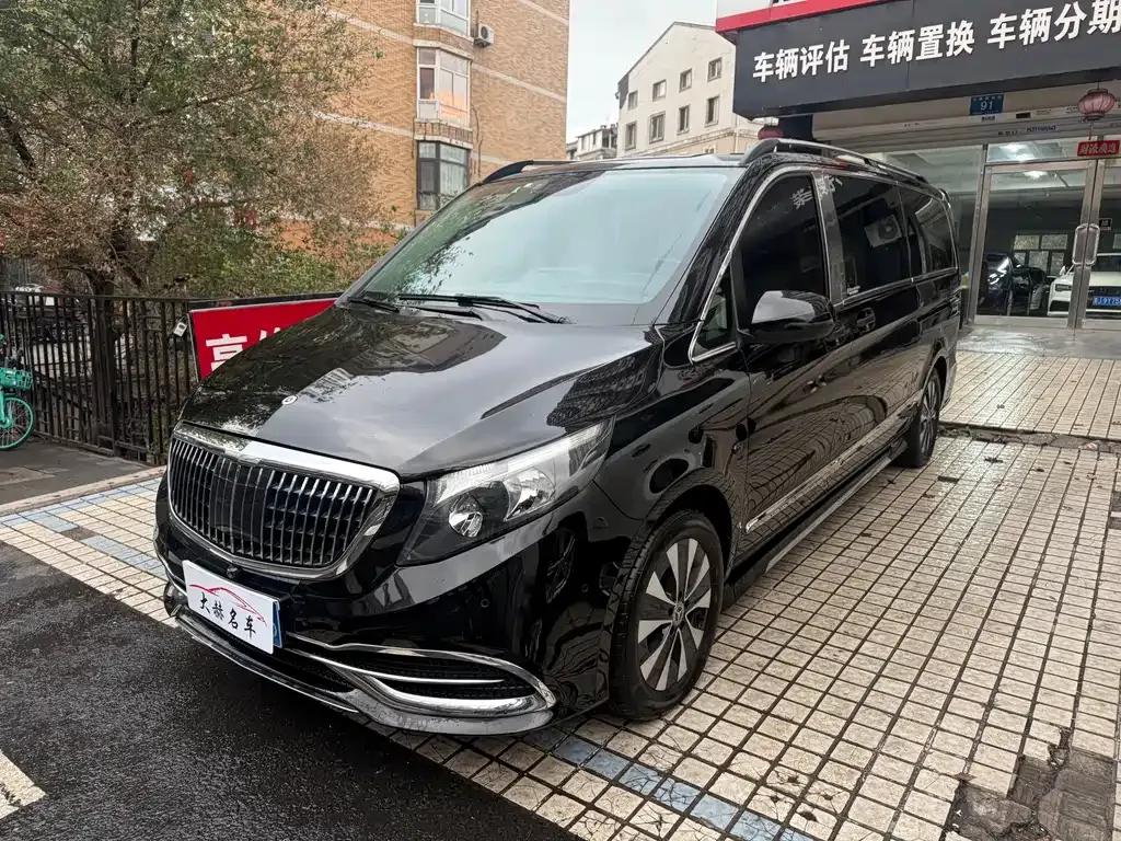 Mercedes-Benz Vito — фото 1
