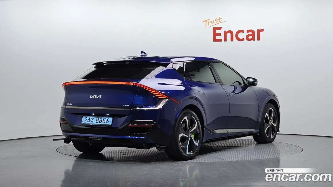 Kia EV6 — фото 2