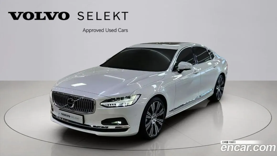 Volvo S90 — фото 1