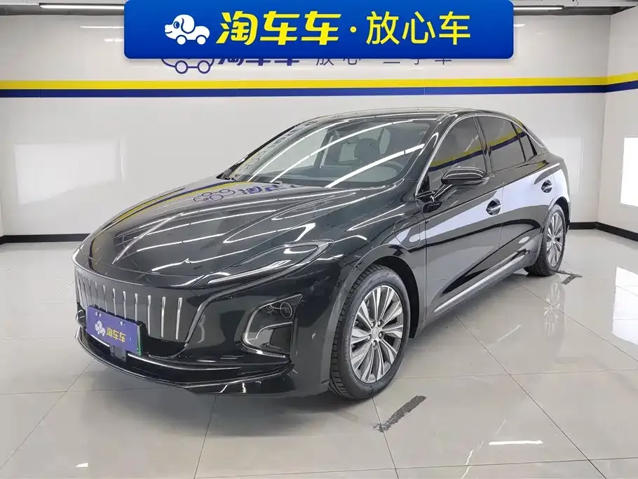 Hongqi E-QM5 — фото 1