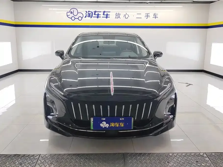 Hongqi E-QM5 — фото 2