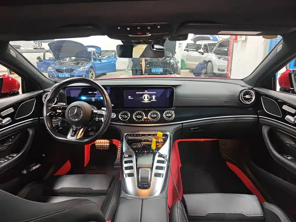 Mercedes-Benz AMG GT — фото 10