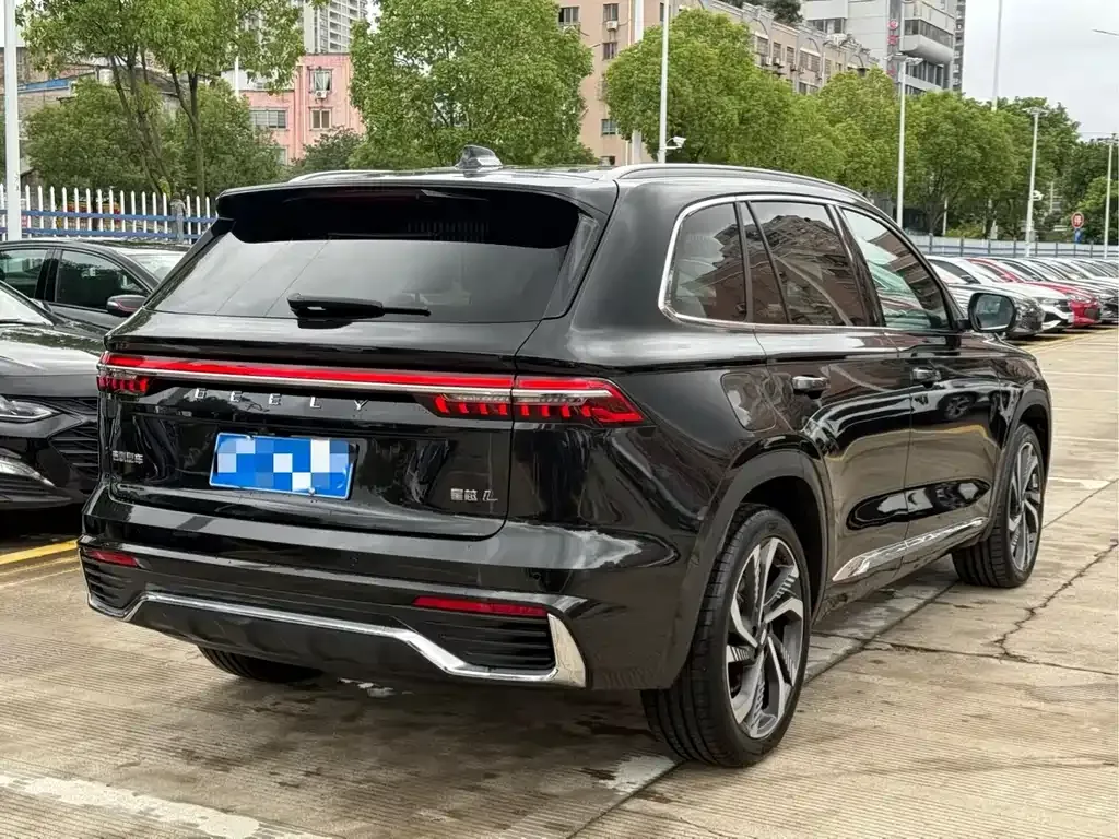 Geely Xingyue L — фото 4