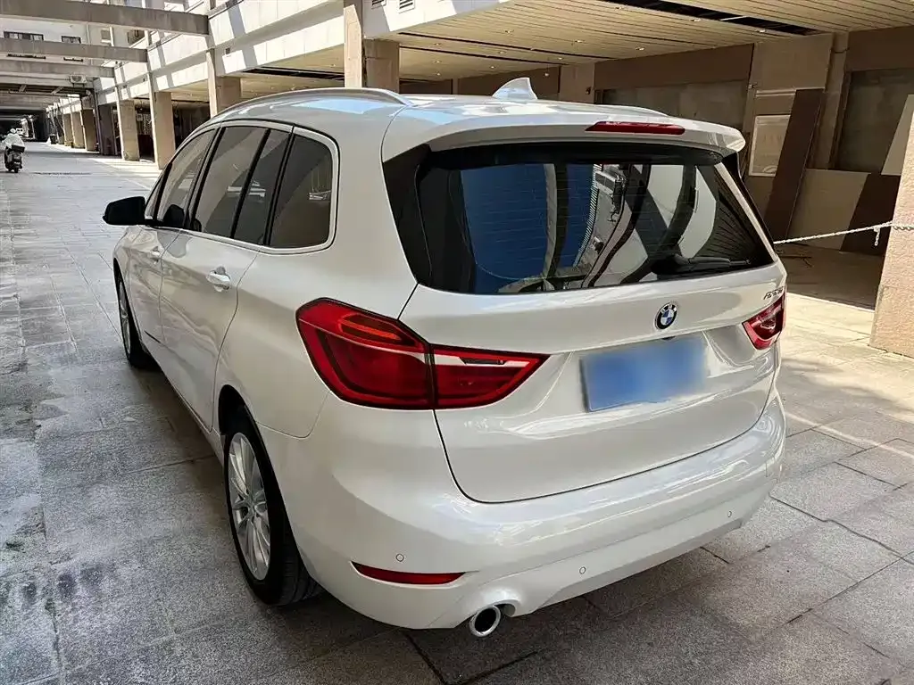 BMW 2 Series Gran Tourer — фото 7