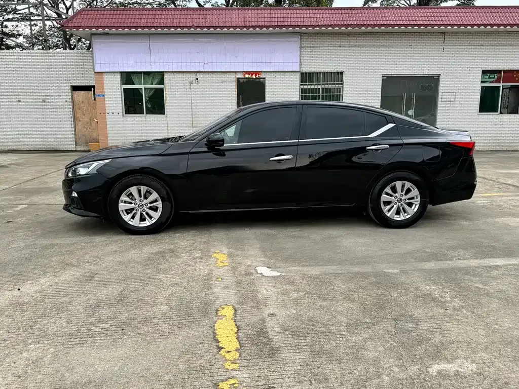 Nissan Teana — фото 3