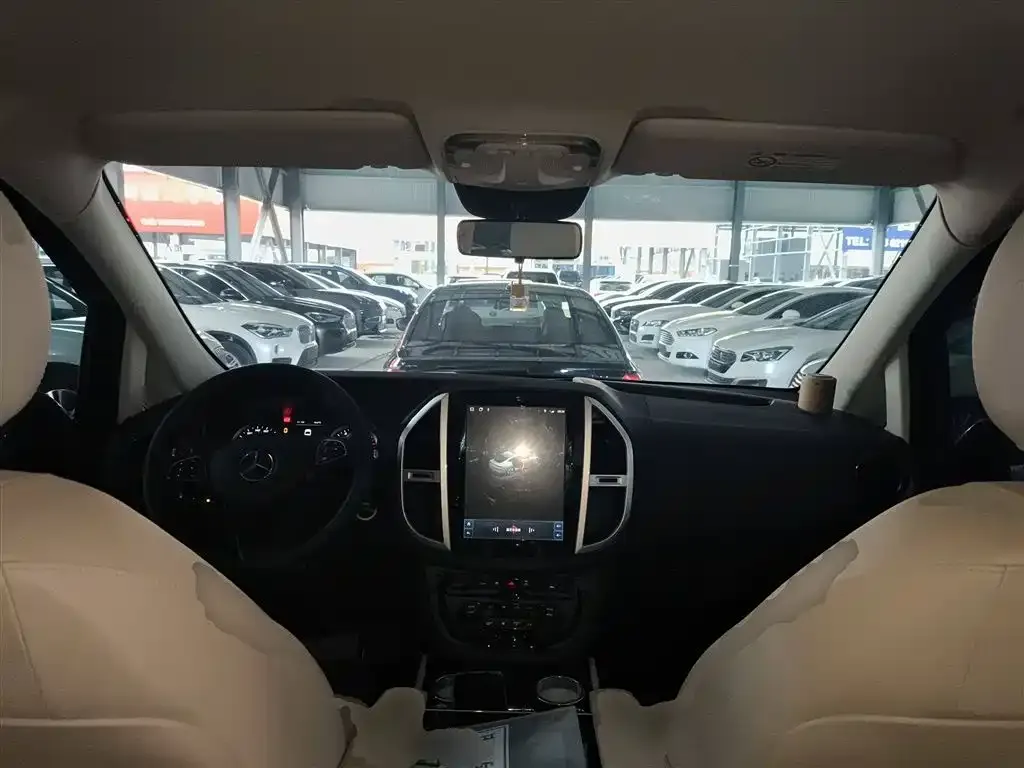 Mercedes-Benz Vito — фото 10